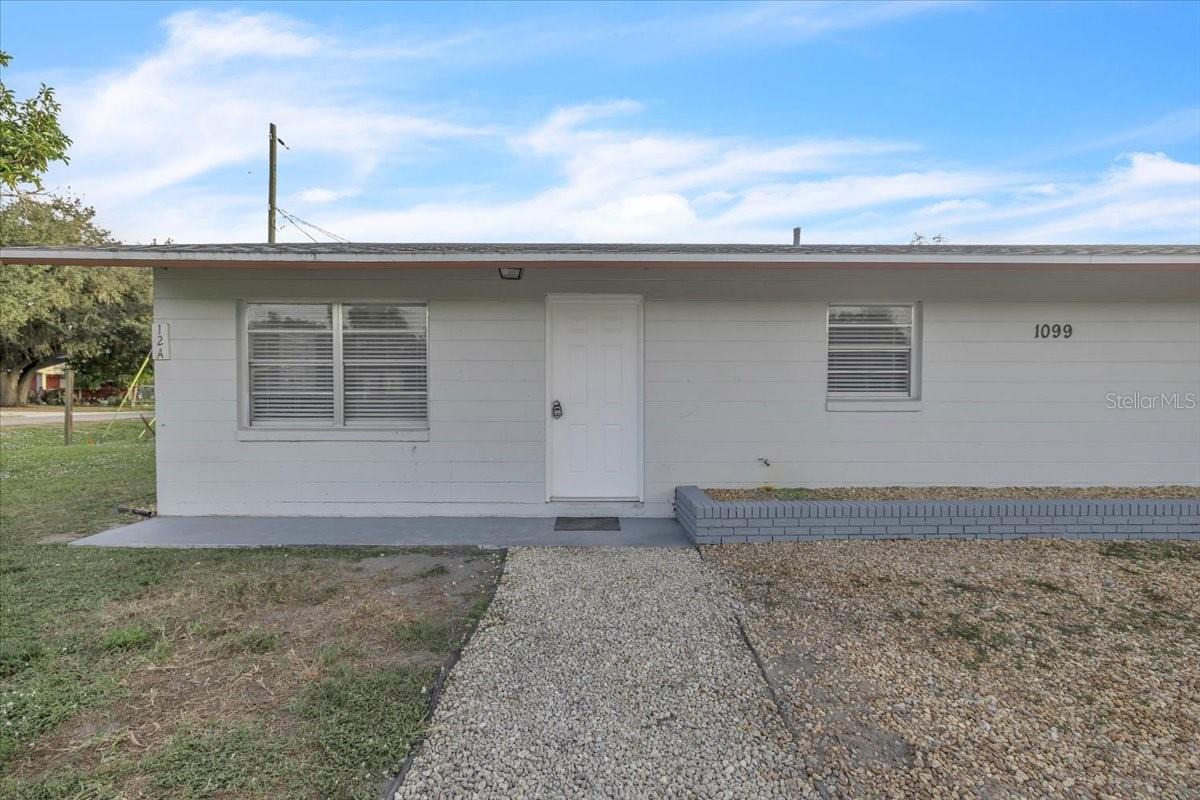 Image 6 of 38 For 1099 Hargrave Street