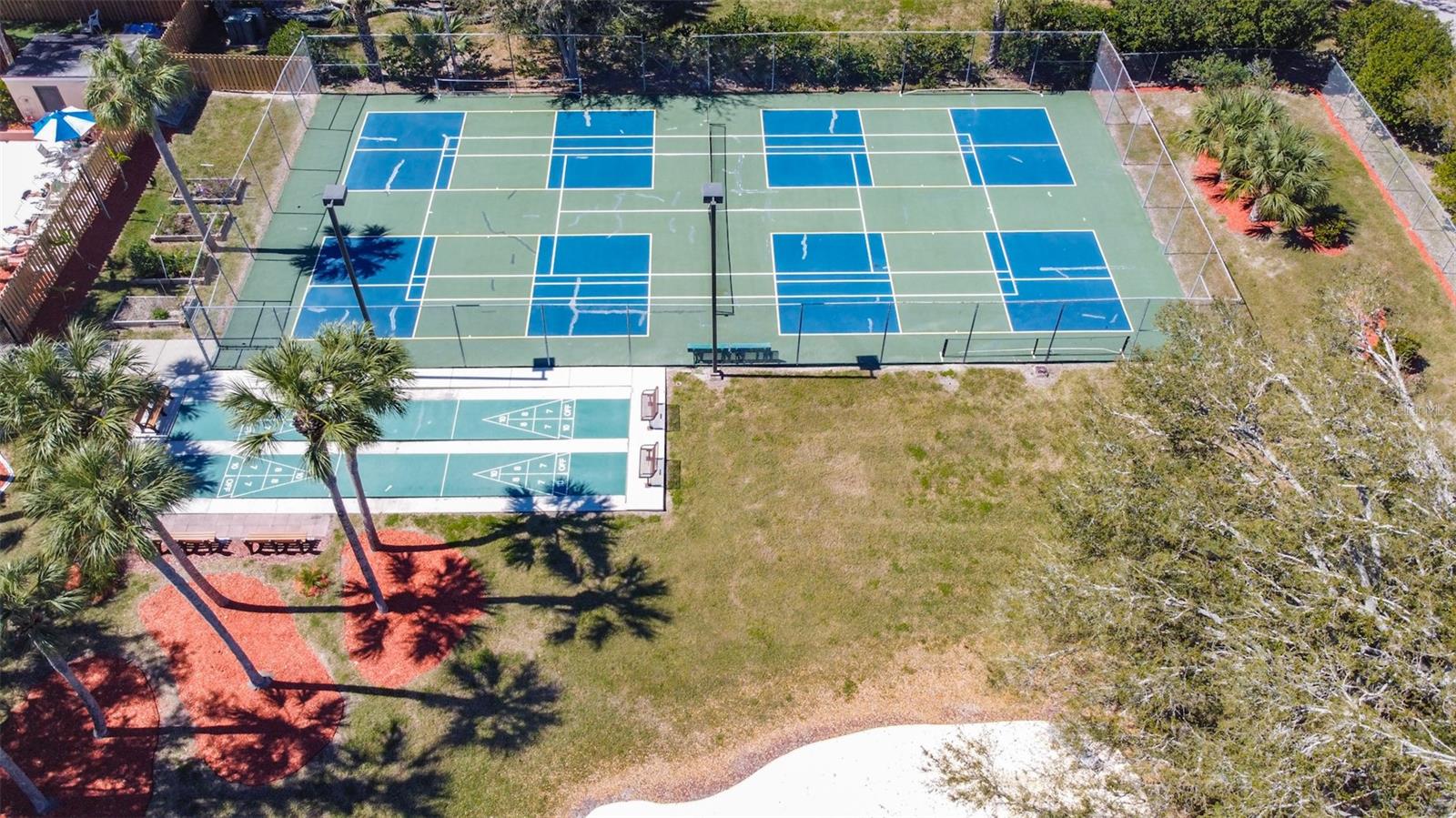 Image 13 of 28 For 3006 Caring Way 523