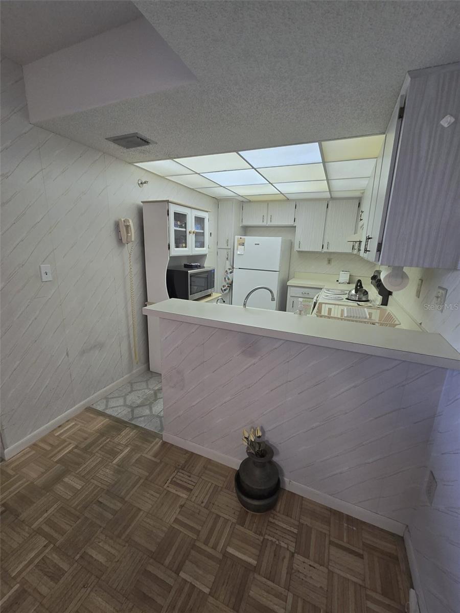 Image 18 of 28 For 3006 Caring Way 523