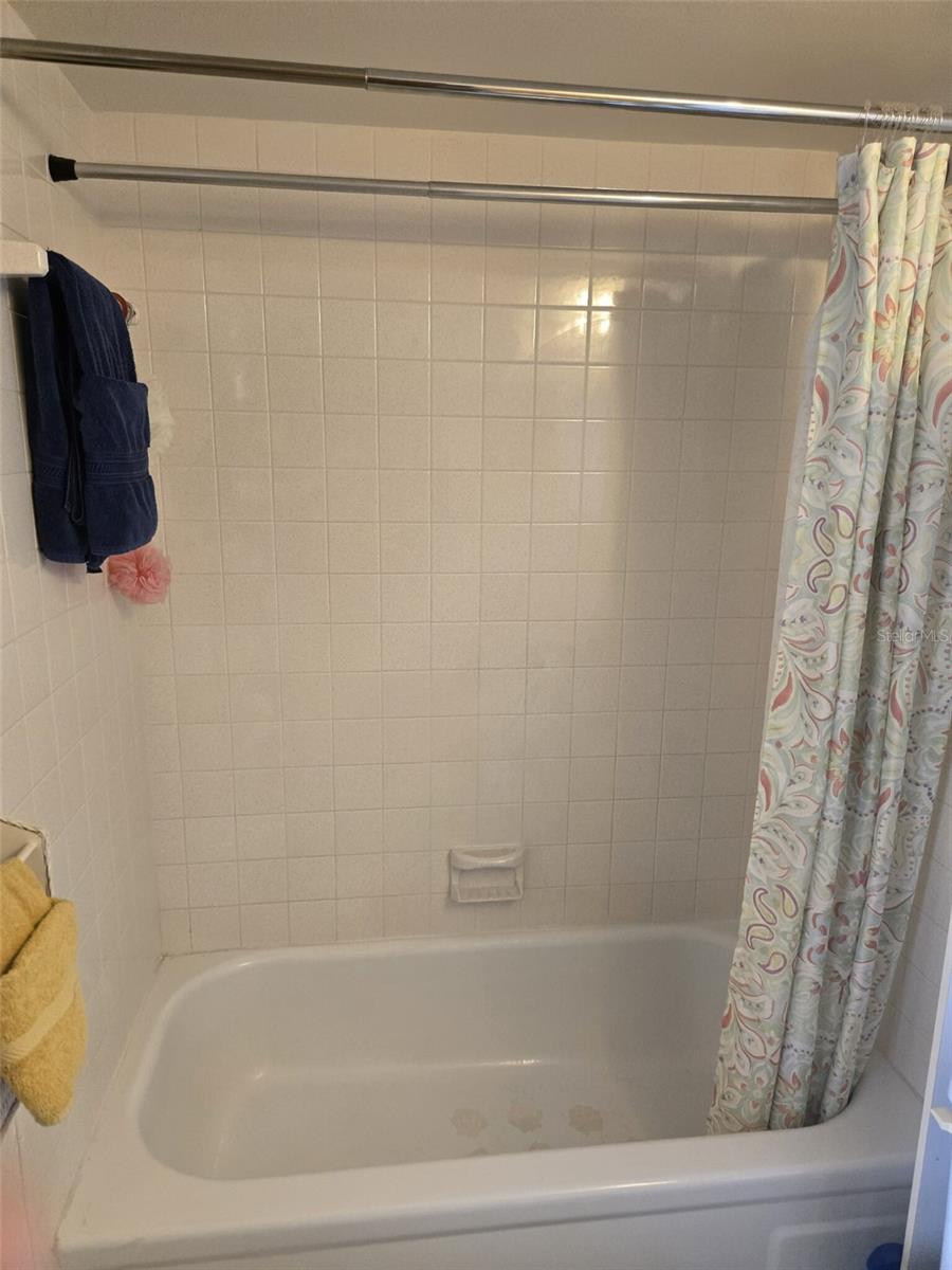 Image 23 of 28 For 3006 Caring Way 523