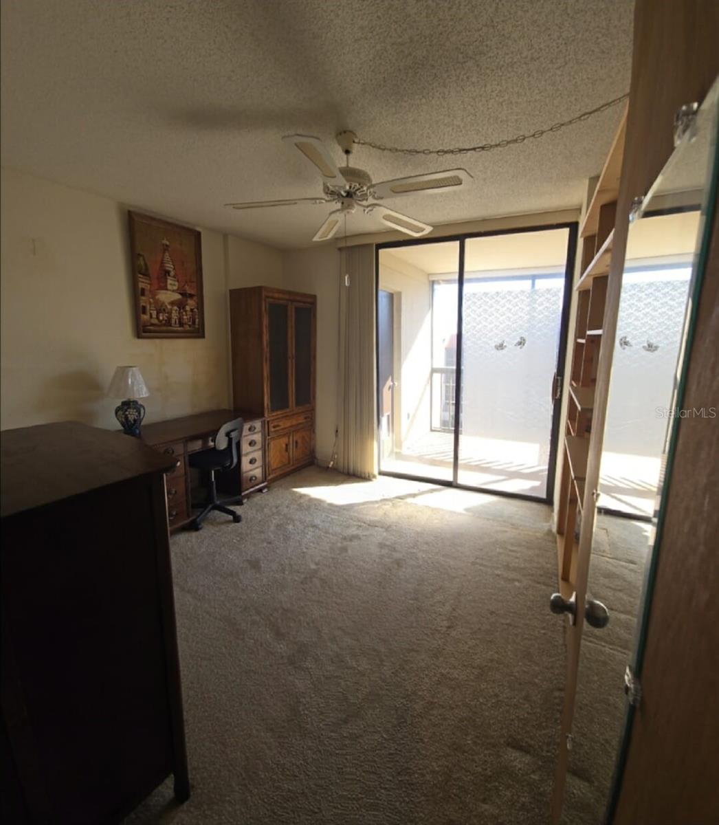 Image 24 of 28 For 3006 Caring Way 523