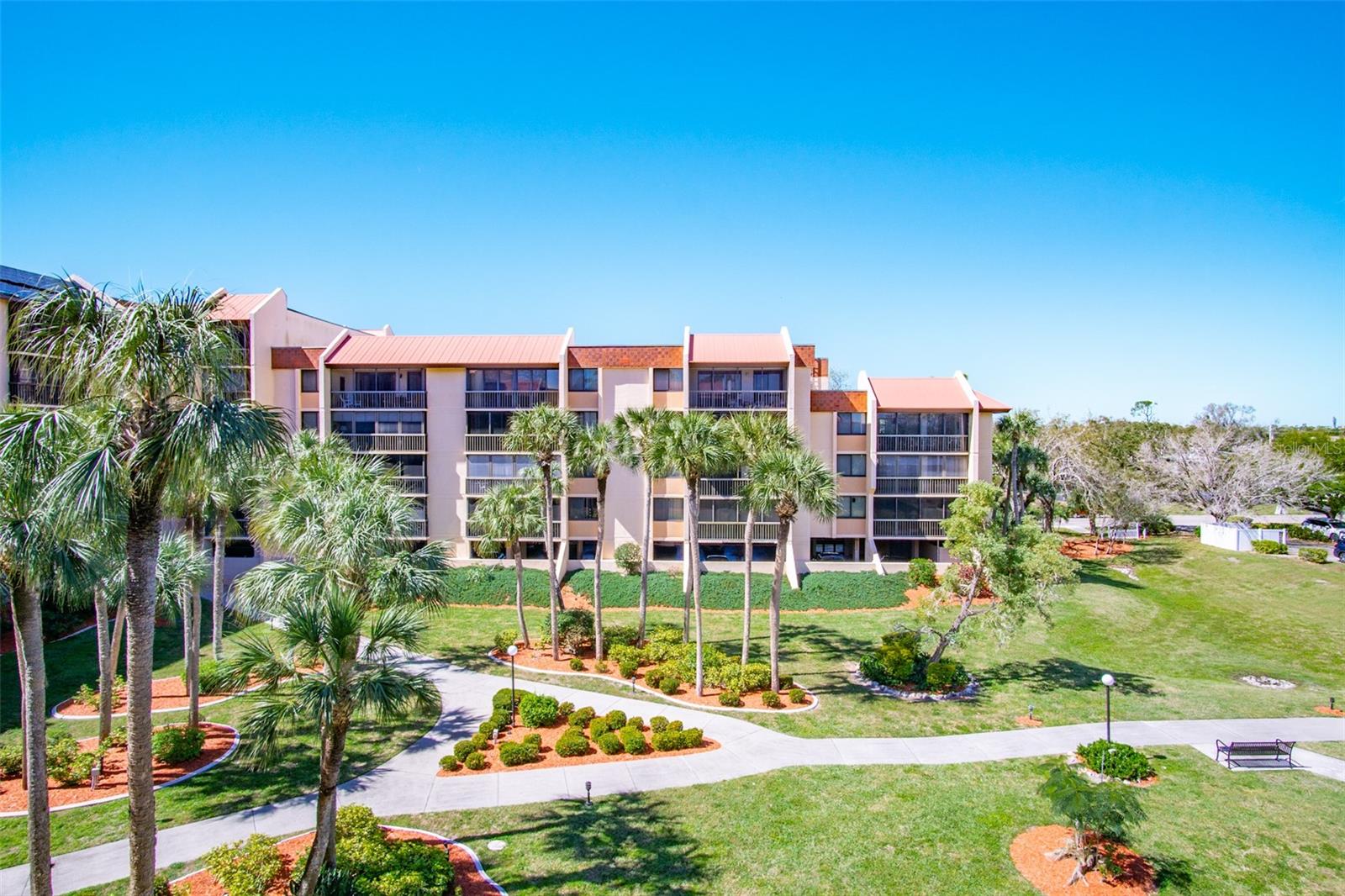 Image 4 of 28 For 3006 Caring Way 523