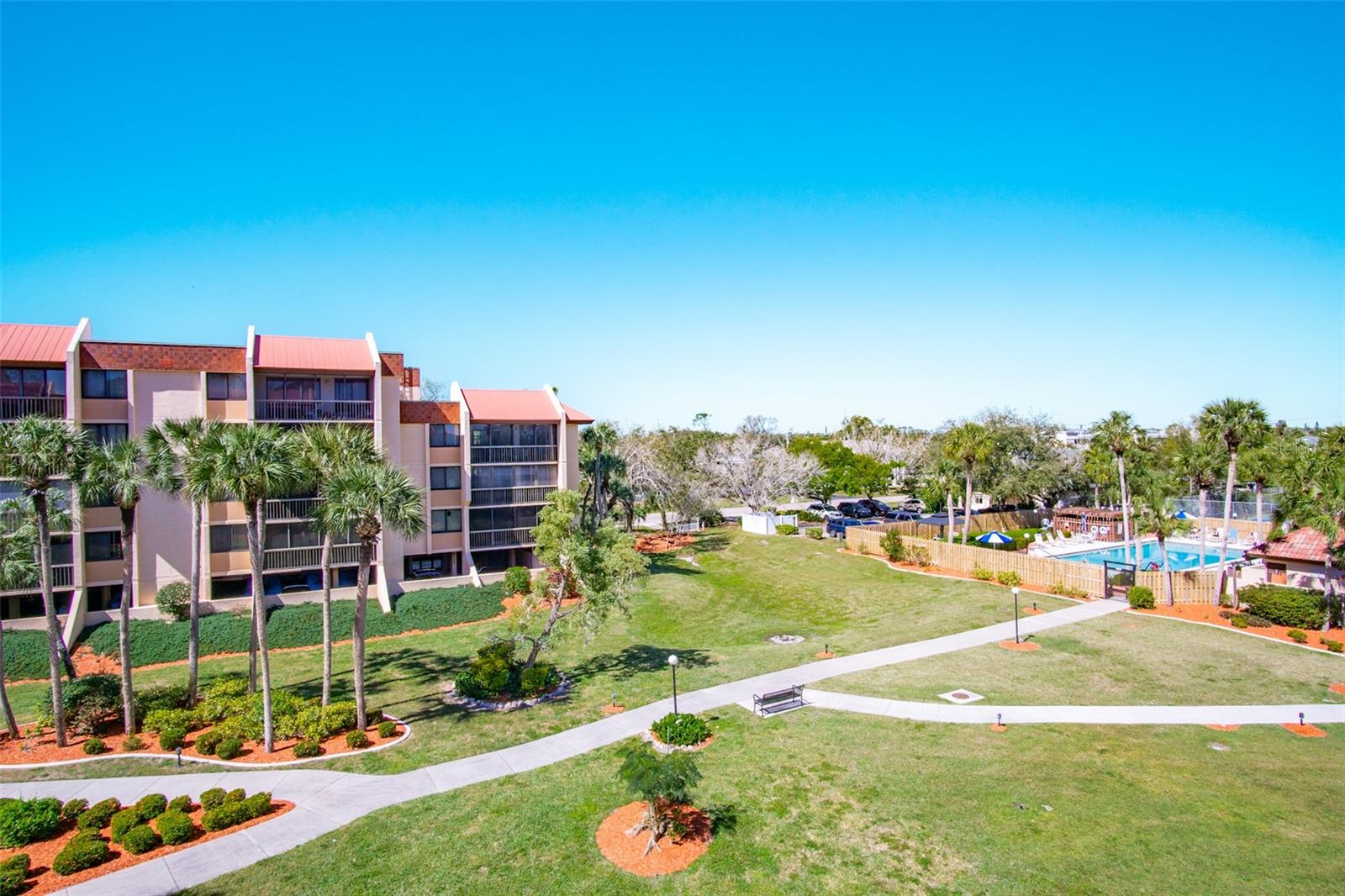 Image 5 of 28 For 3006 Caring Way 523