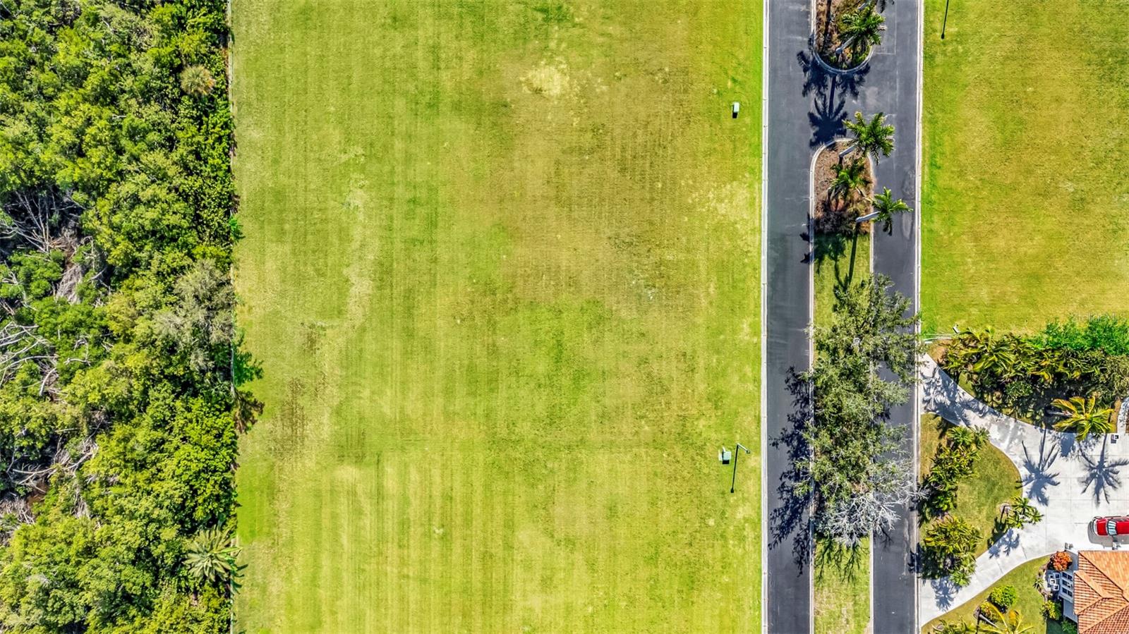 Image 24 of 35 For 4661 Grassy Point Boulevard