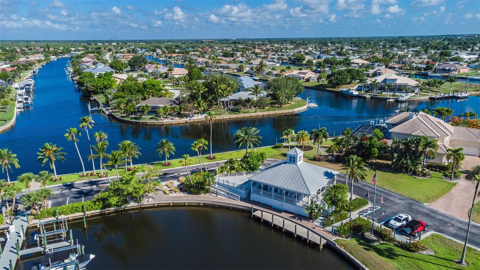 Image 27 of 35 For 4661 Grassy Point Boulevard