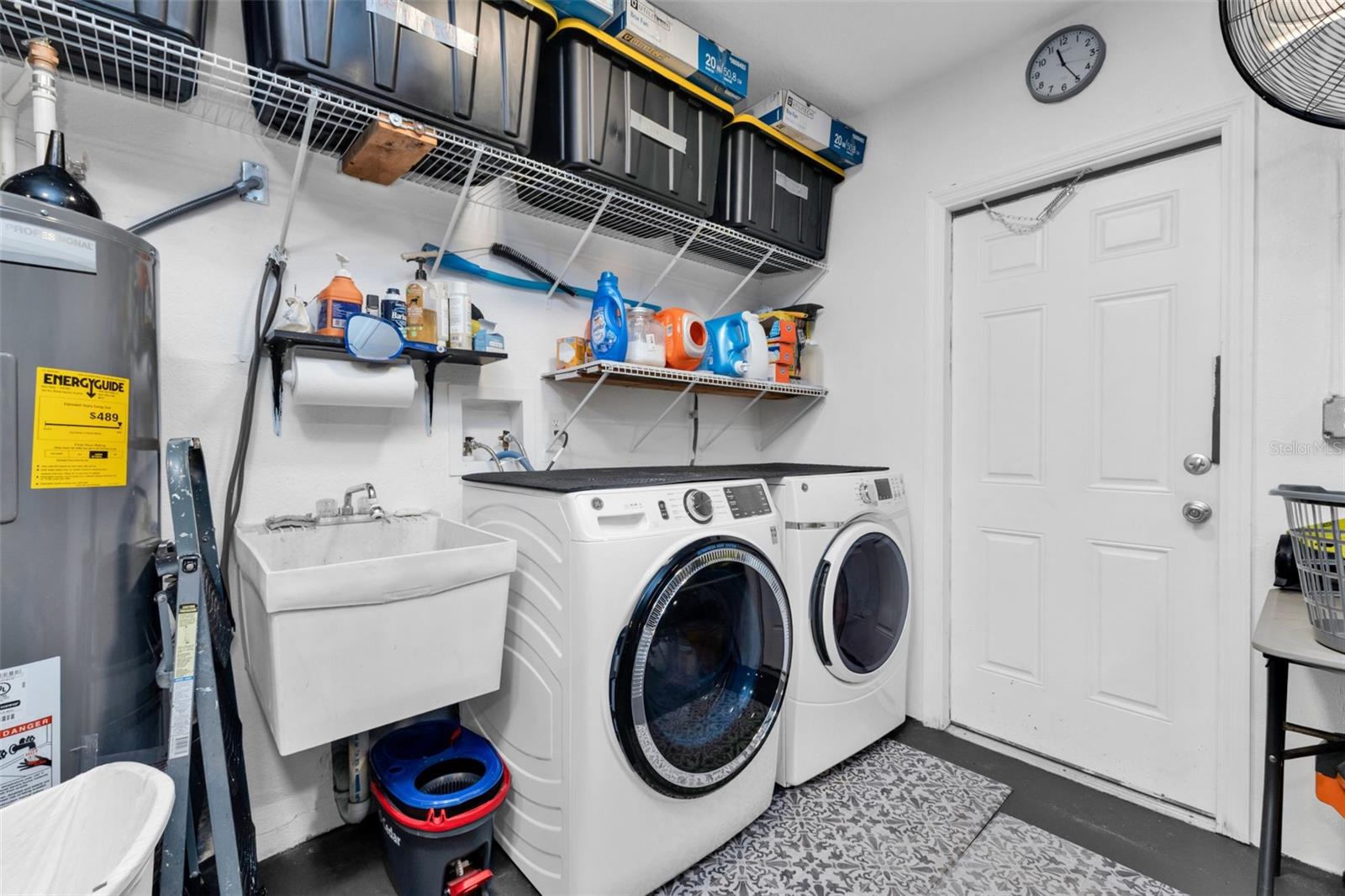 Image 33 of 41 For 625 Ennis Terrace Nw