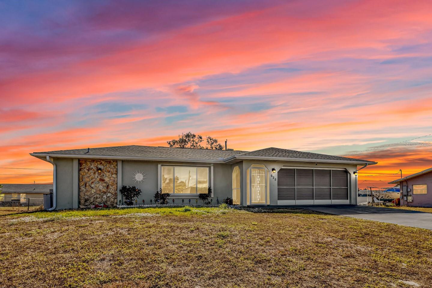 Image 41 of 41 For 625 Ennis Terrace Nw