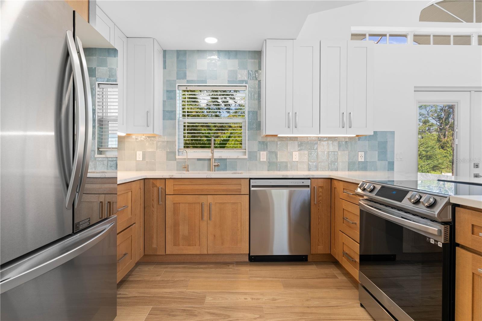 Image 12 of 53 For 1871 Bridge Street