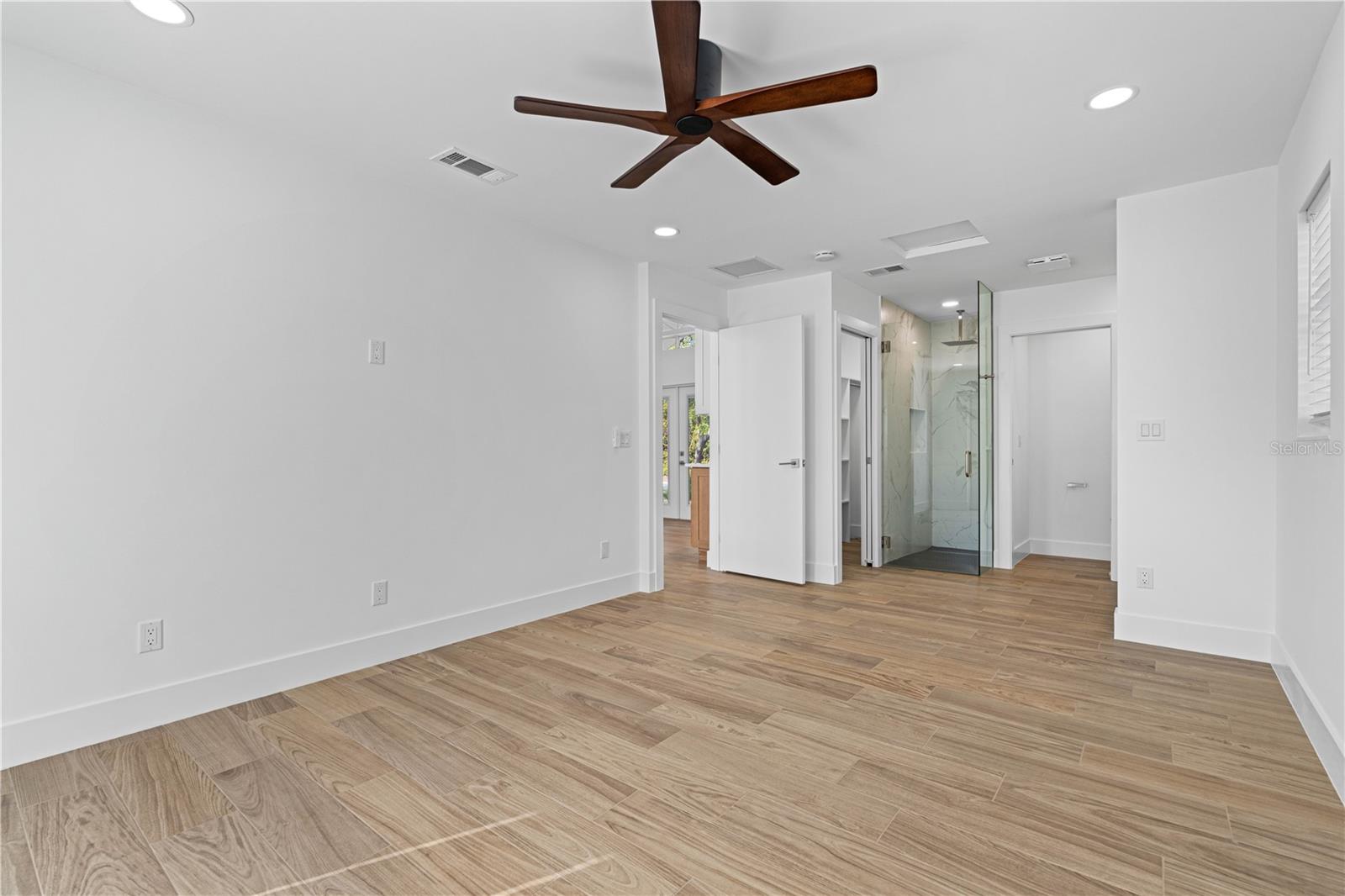 Image 18 of 53 For 1871 Bridge Street