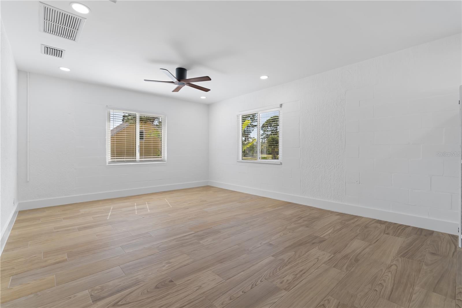 Image 32 of 53 For 1871 Bridge Street