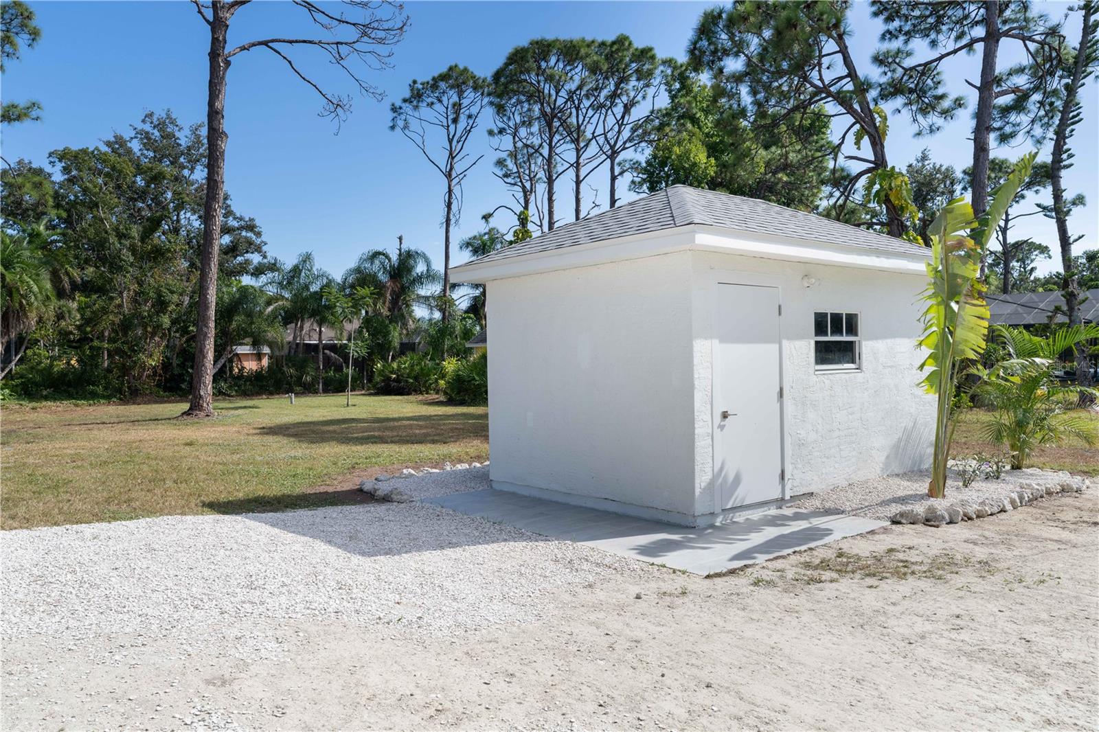 Image 42 of 53 For 1871 Bridge Street