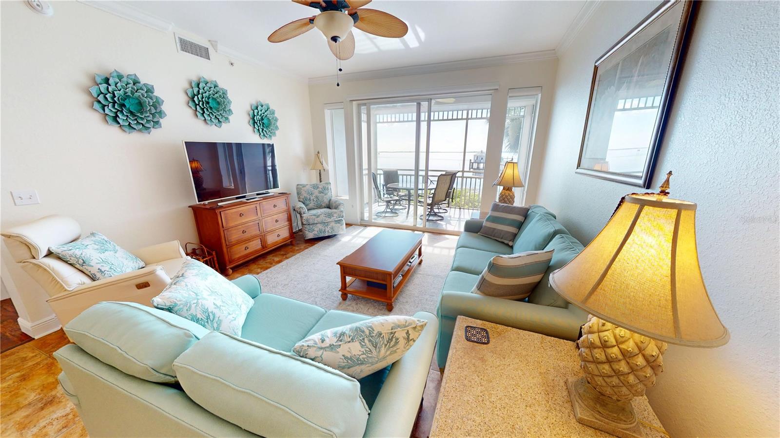 Image 17 of 46 For 5114 Melbourne Street A101