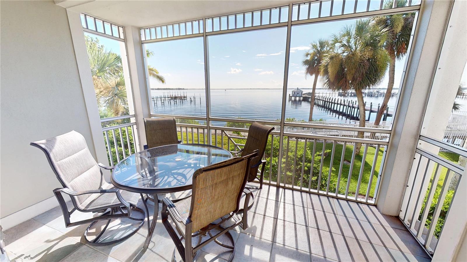 Image 21 of 46 For 5114 Melbourne Street A101