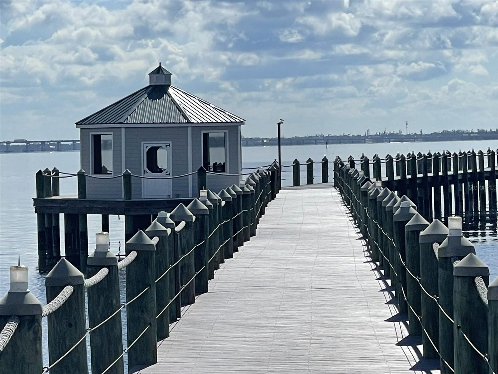 Image 3 of 46 For 5114 Melbourne Street A101