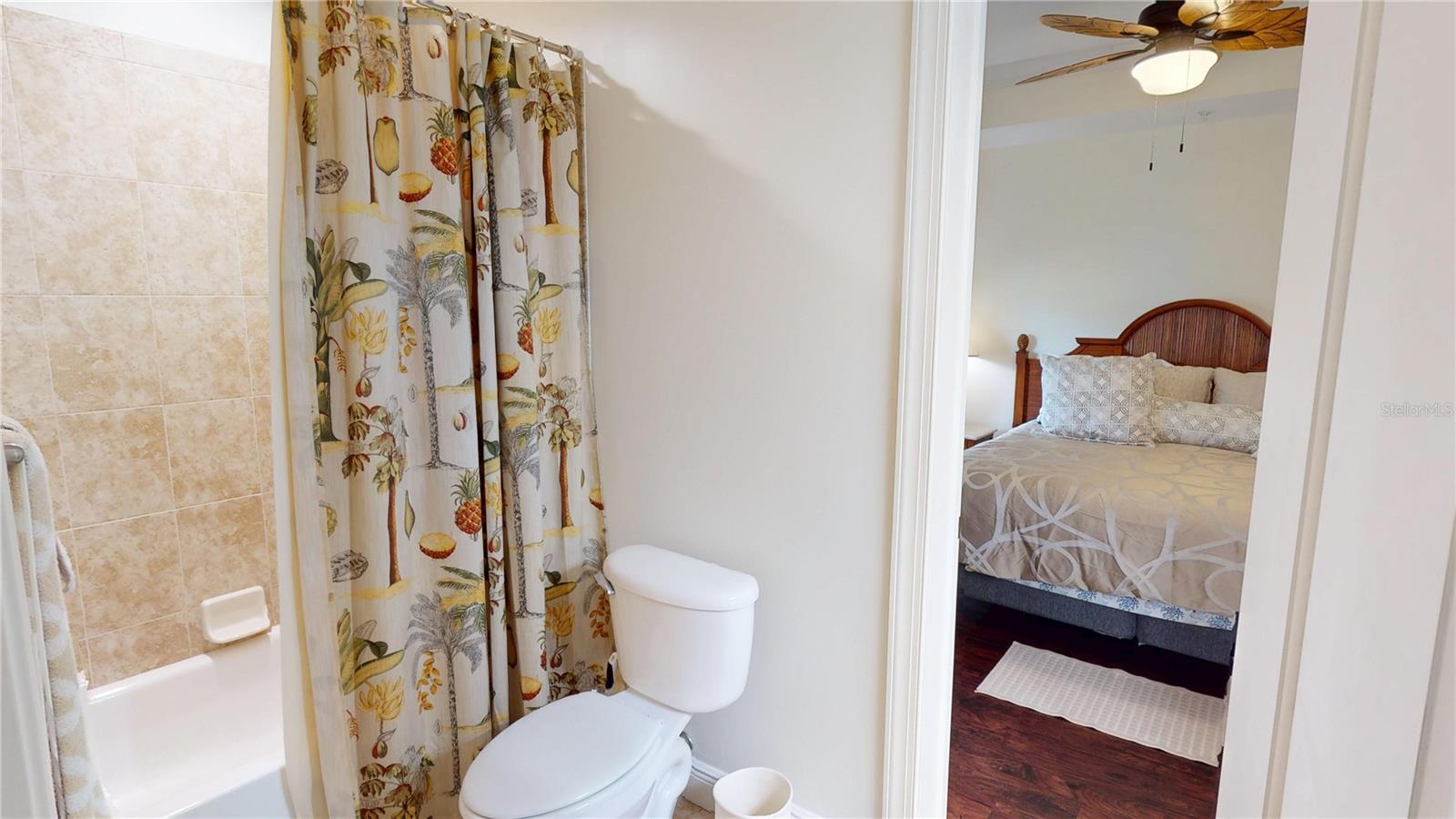 Image 9 of 46 For 5114 Melbourne Street A101