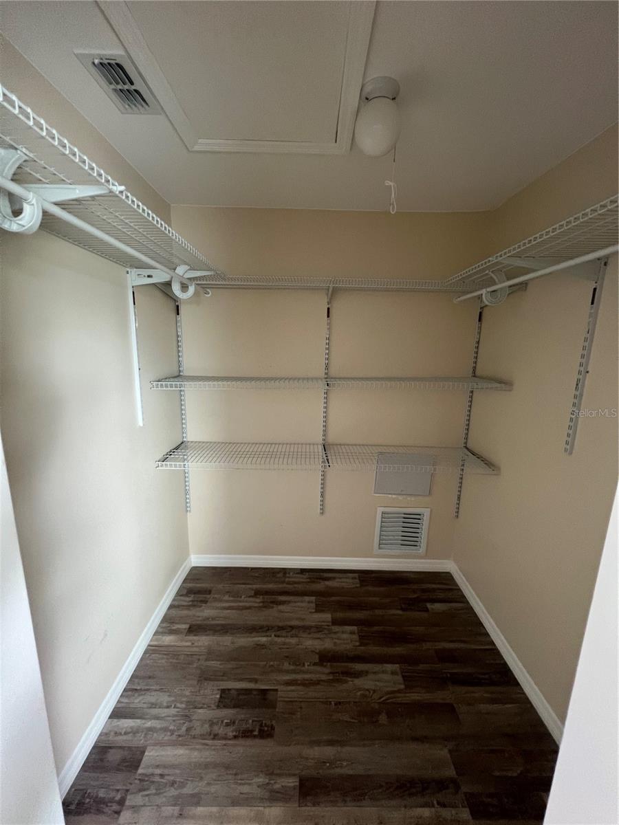 Image 18 of 19 For 14385 Woodstock Road 3