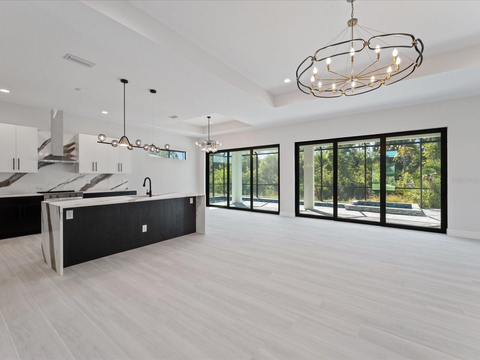 Image 3 of 38 For 774 Rotonda Circle