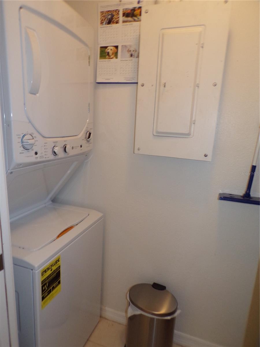 Image 30 of 44 For 2486 Caring Way 14c