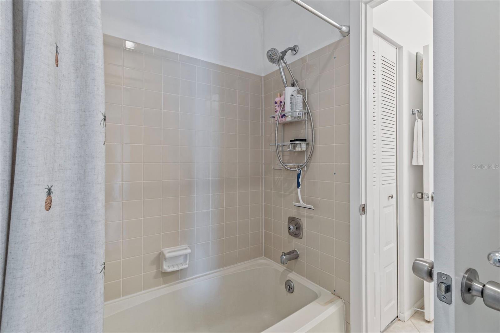 Image 27 of 39 For 8250 Pickwick Road