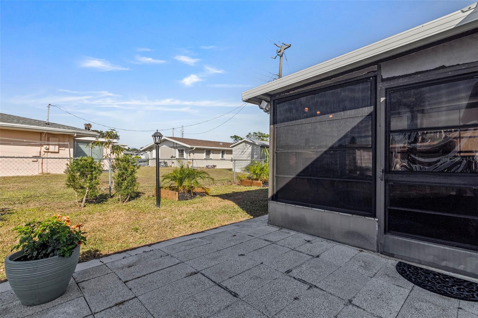 Image 32 of 39 For 8250 Pickwick Road