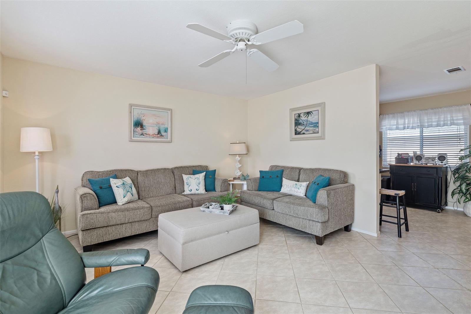 Image 8 of 39 For 8250 Pickwick Road