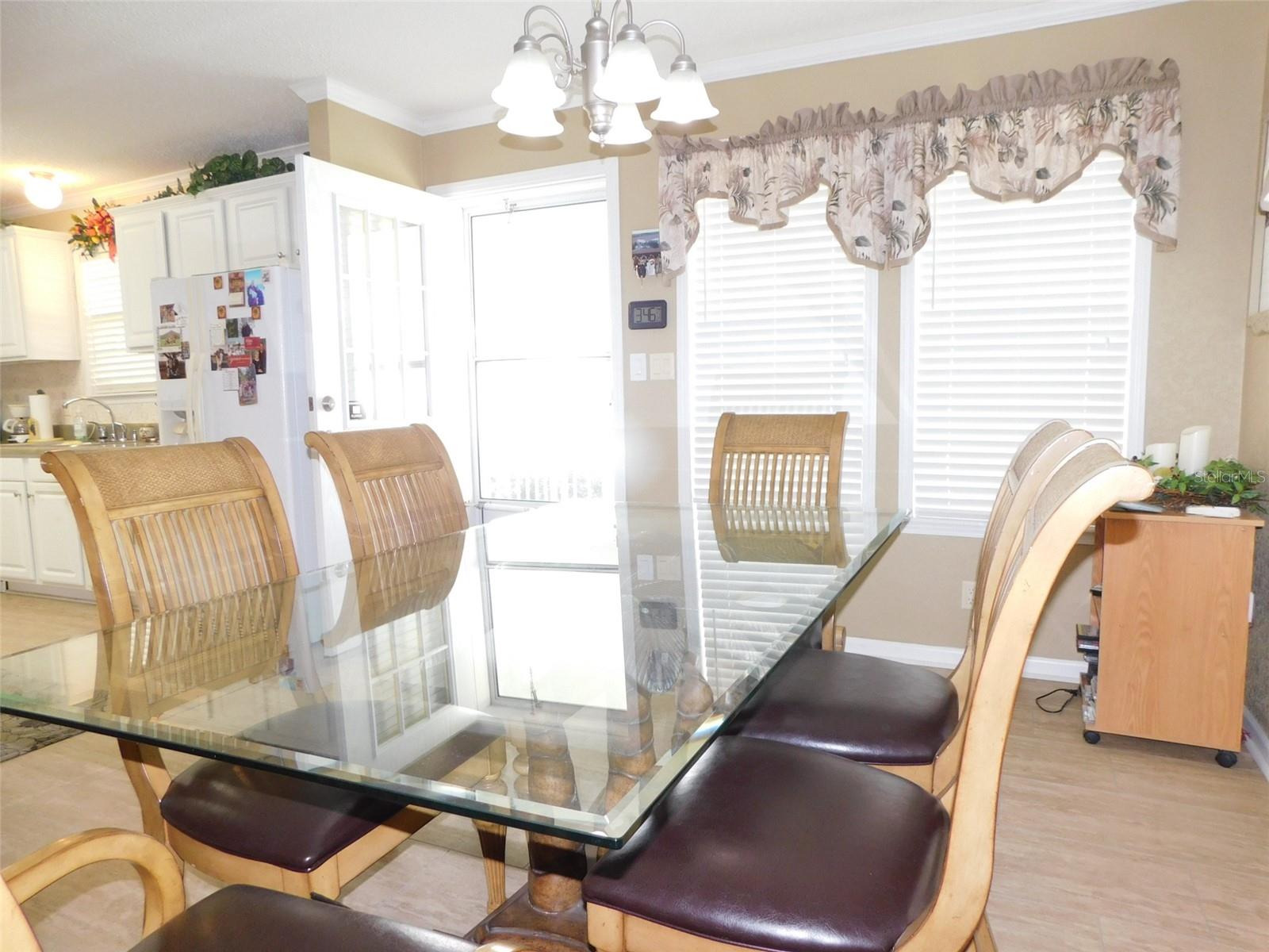 Image 21 of 52 For 11739 Lemon Avenue