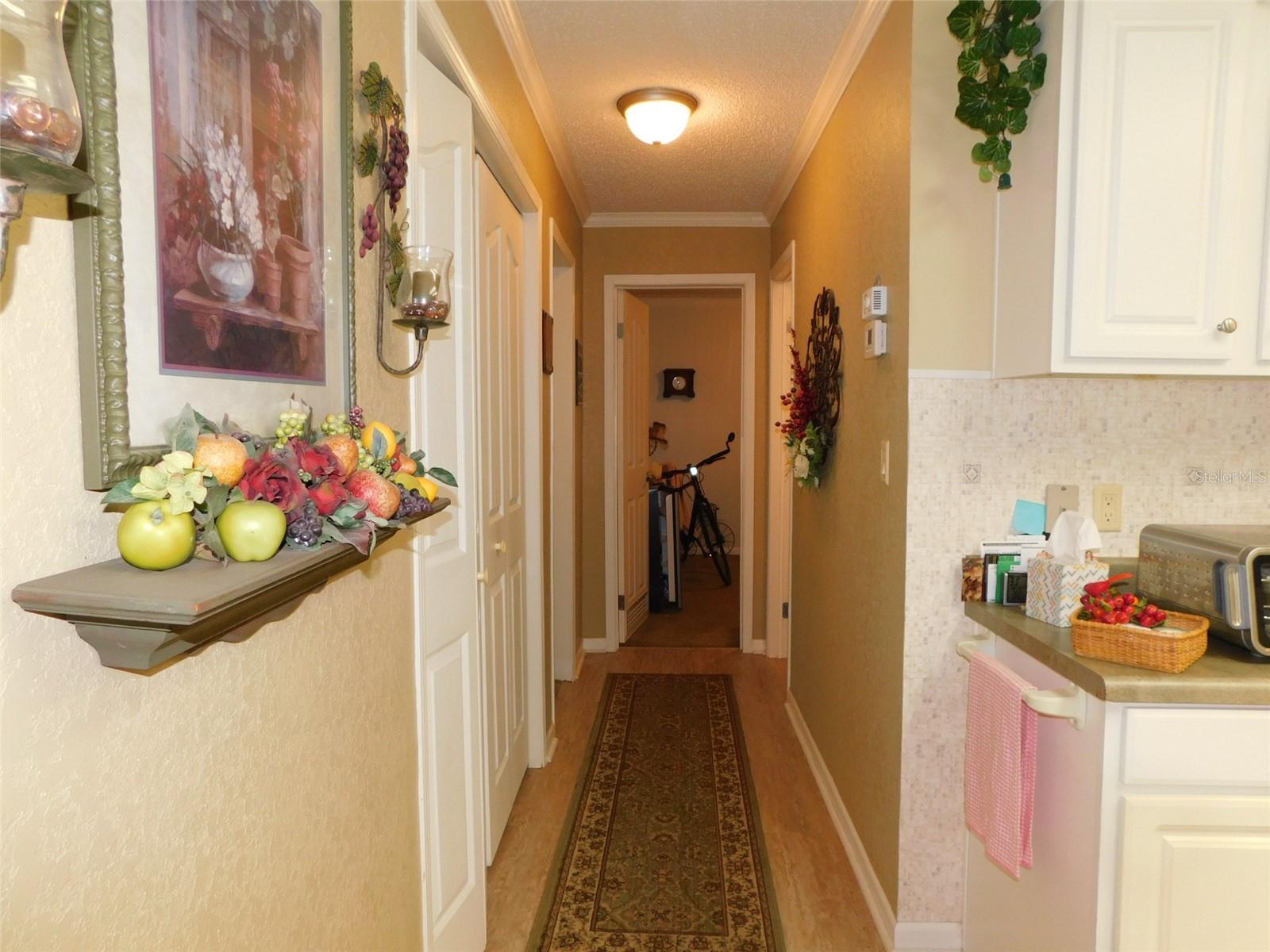 Image 25 of 52 For 11739 Lemon Avenue