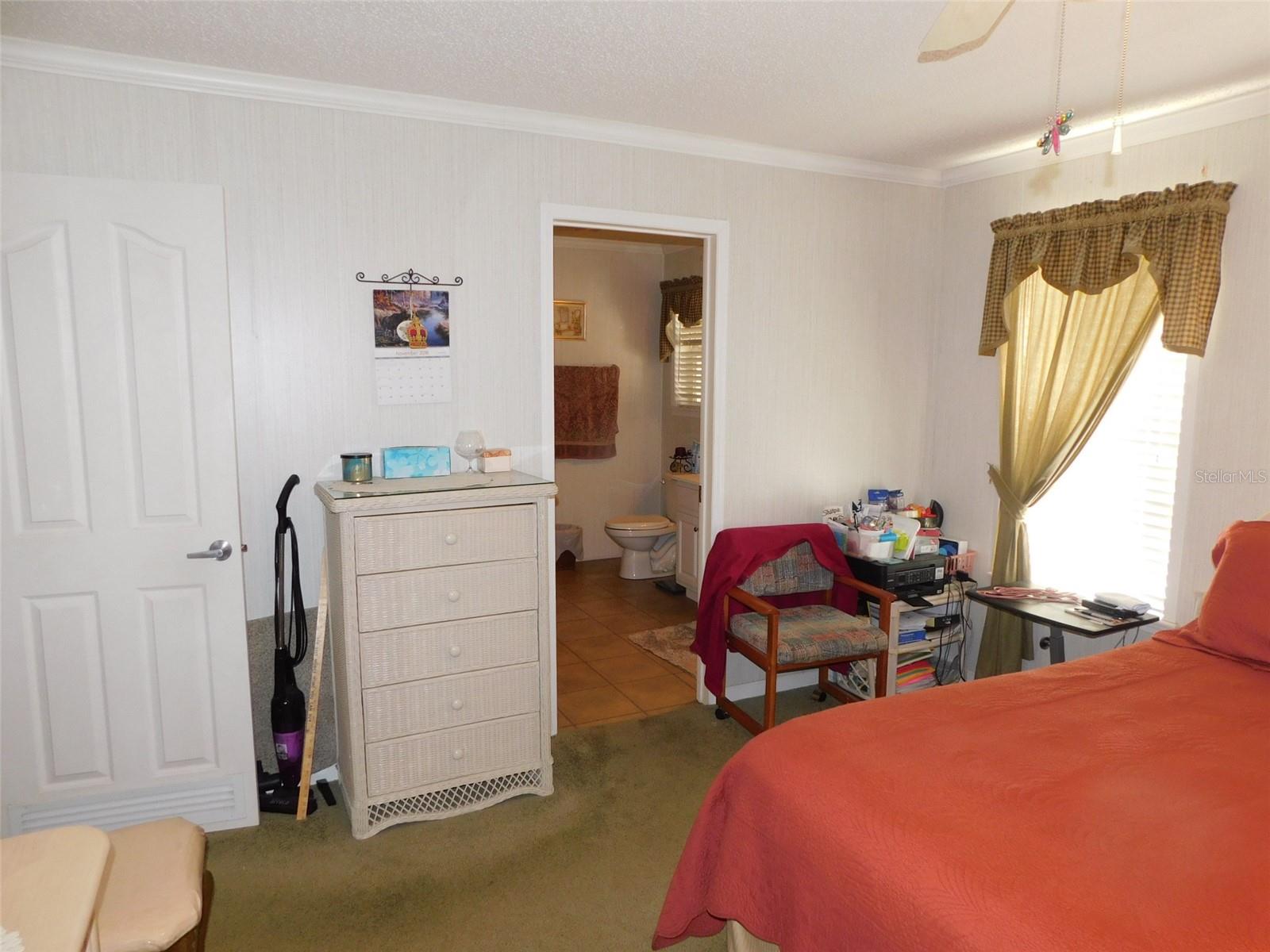 Image 32 of 52 For 11739 Lemon Avenue