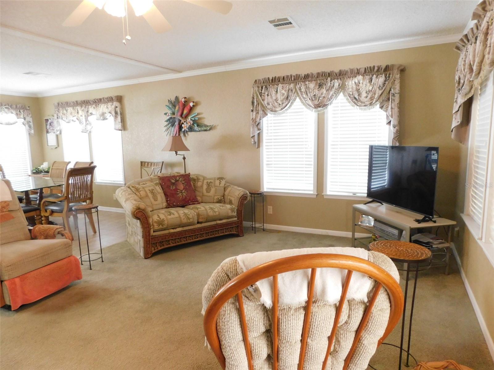 Image 8 of 52 For 11739 Lemon Avenue