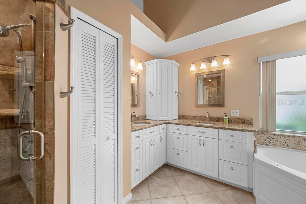 Image 22 of 43 For 3116 Silkwood Lane