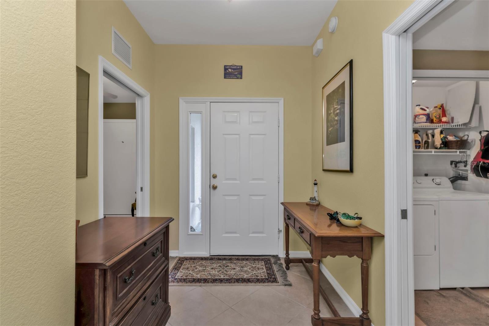 Image 31 of 57 For 3112 Club Drive 124