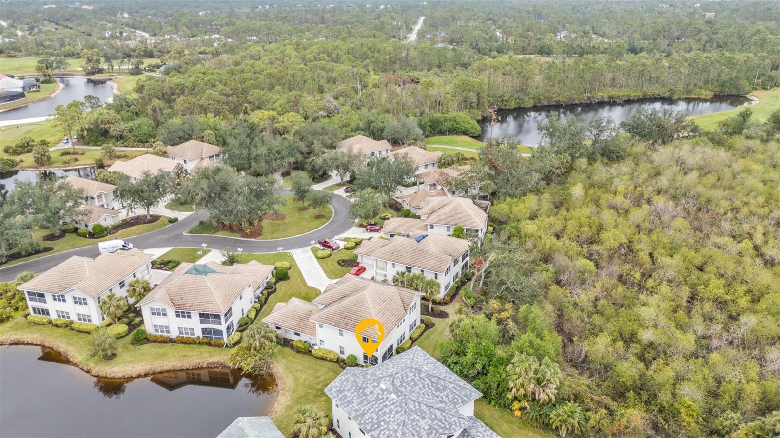 Image 41 of 57 For 3112 Club Drive 124