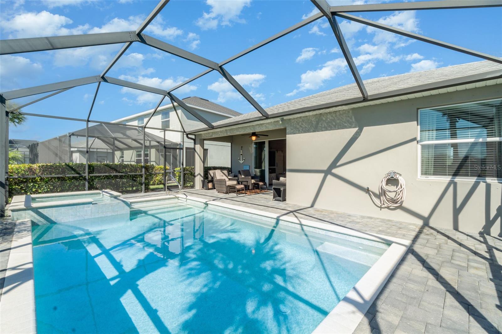 Image 25 of 47 For 43249 Treadway Drive