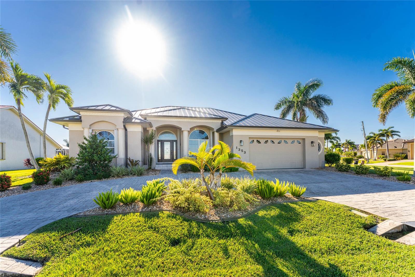 Image 2 of 65 For 1353 Thrasher