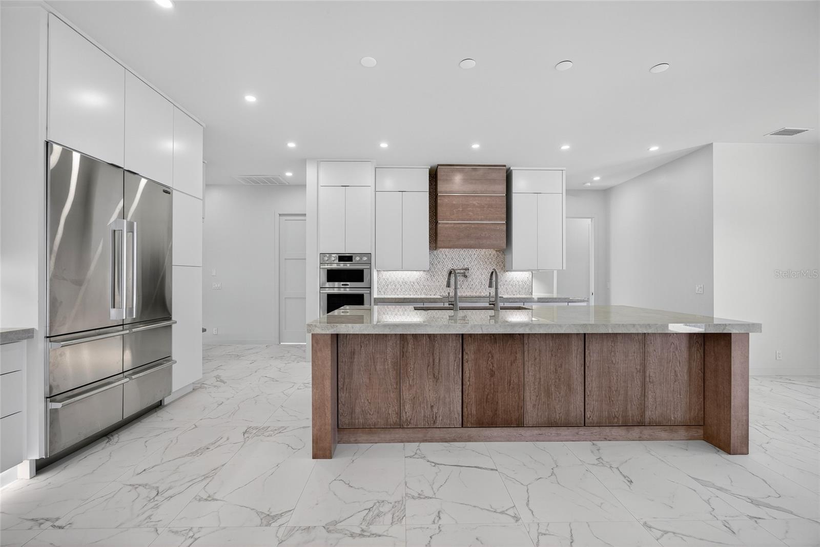 Image 12 of 44 For 245 Lido Drive