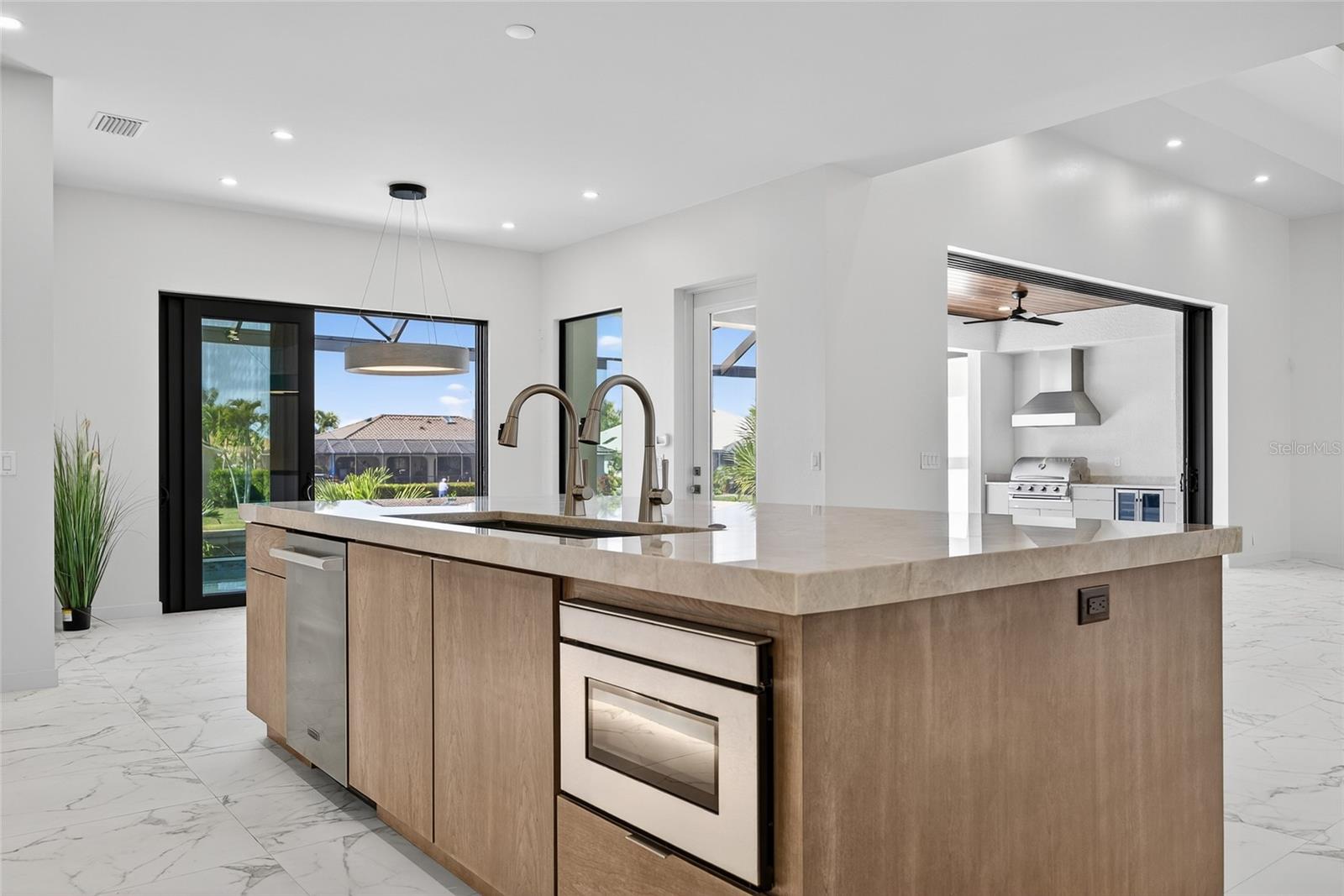 Image 15 of 44 For 245 Lido Drive