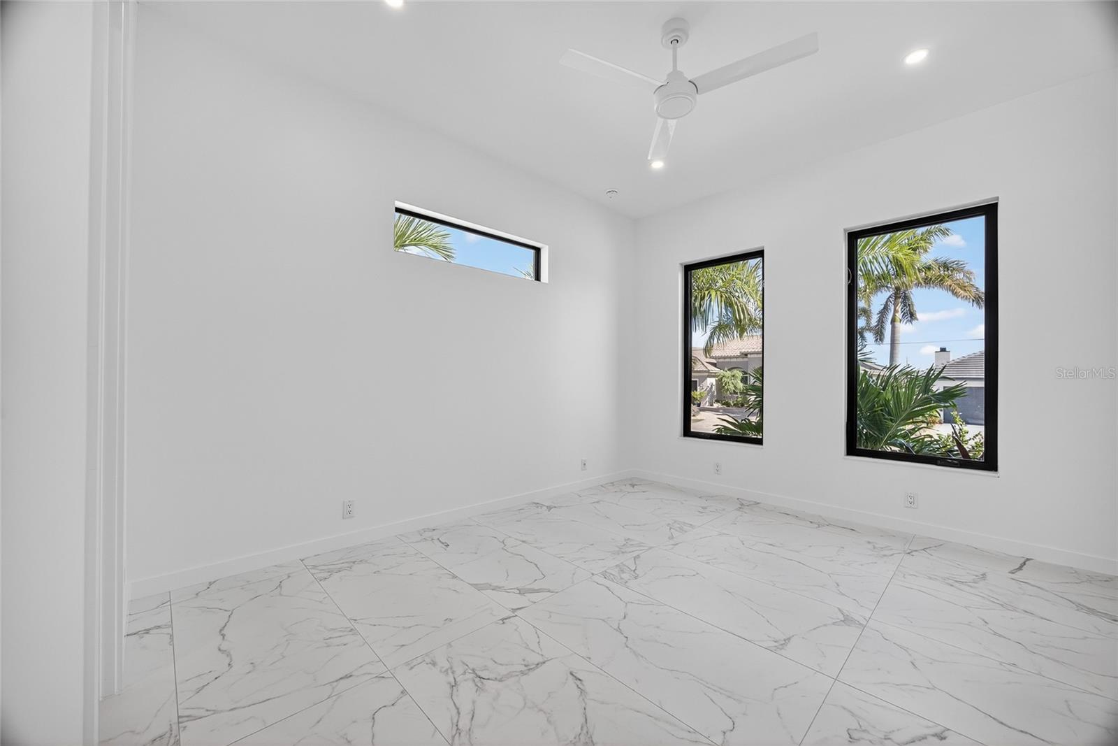 Image 23 of 44 For 245 Lido Drive