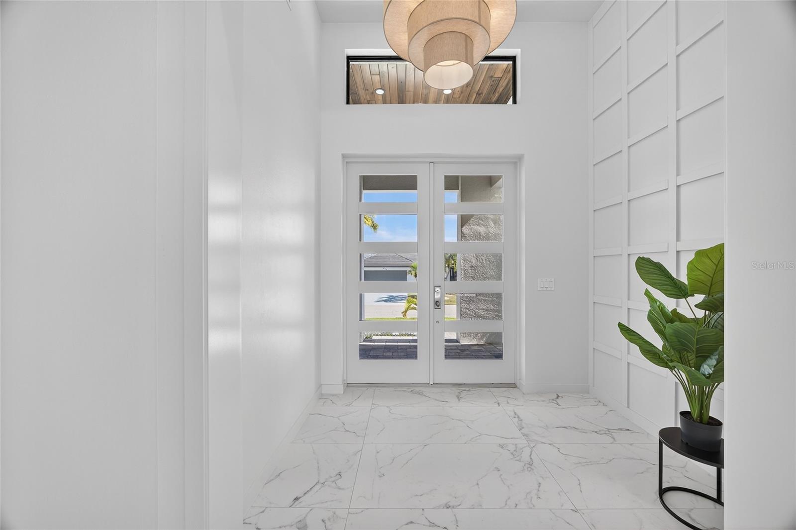 Image 5 of 44 For 245 Lido Drive