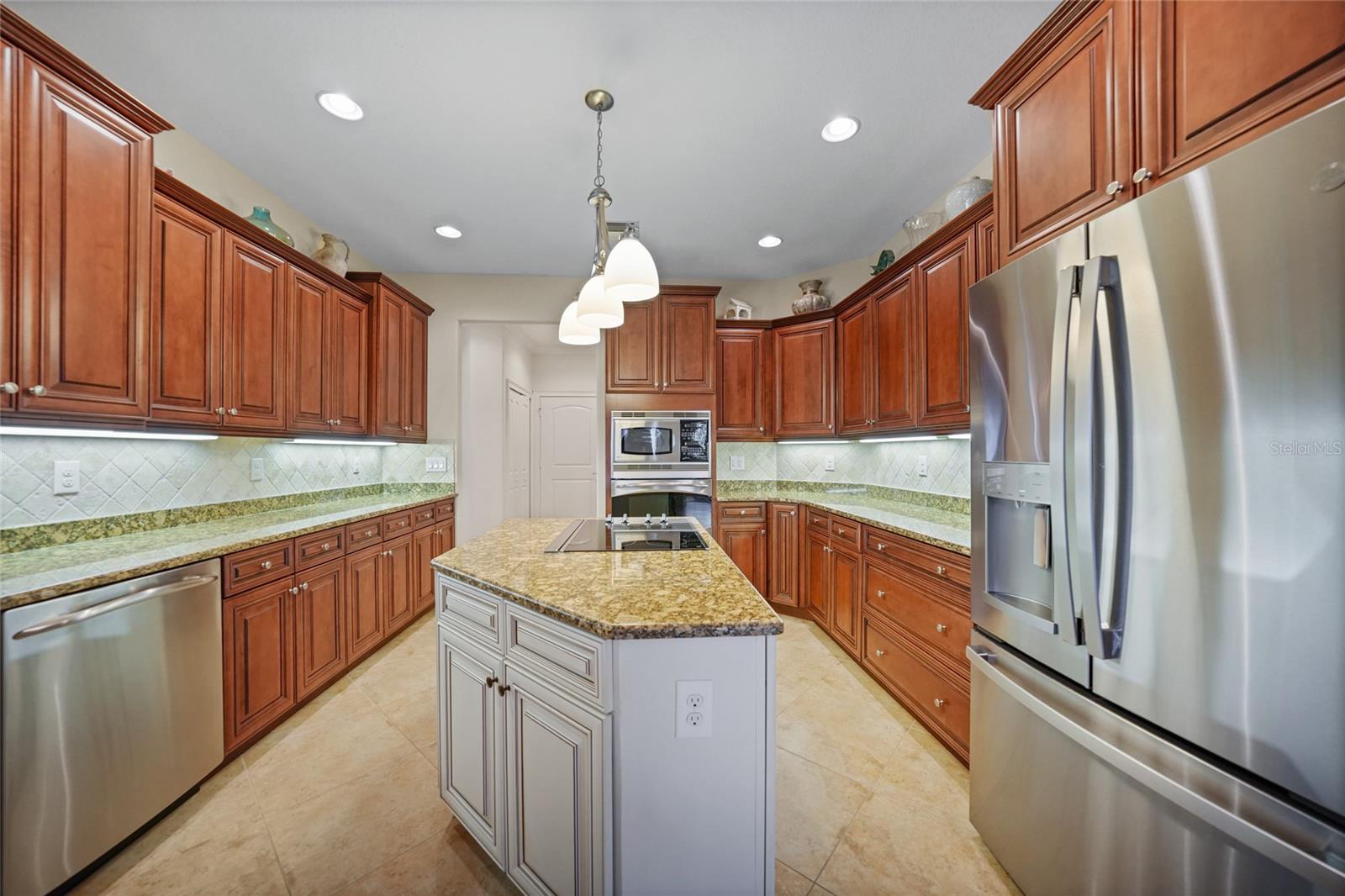 Image 12 of 40 For 2517 Rio Grande Drive