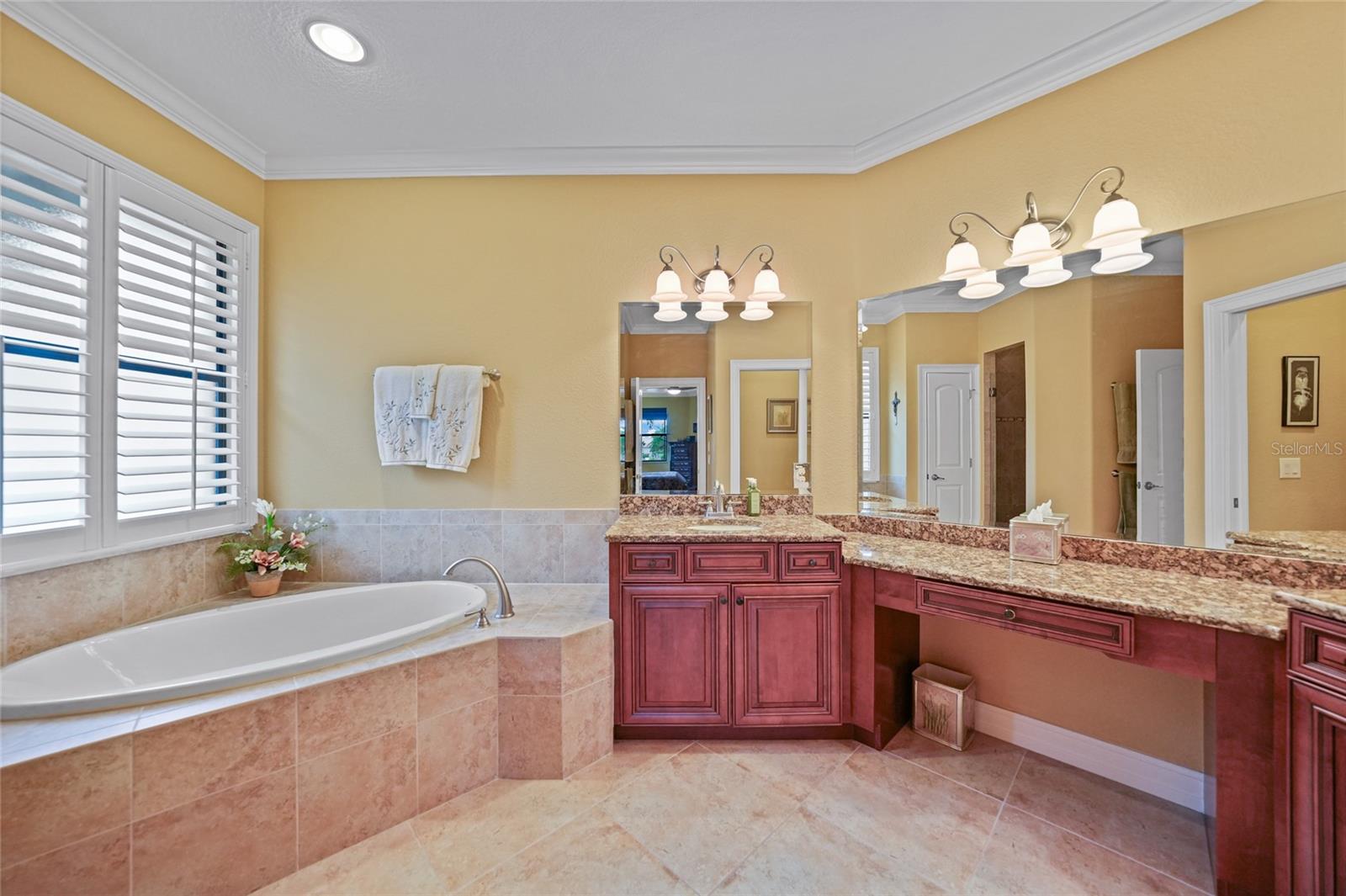 Image 26 of 40 For 2517 Rio Grande Drive