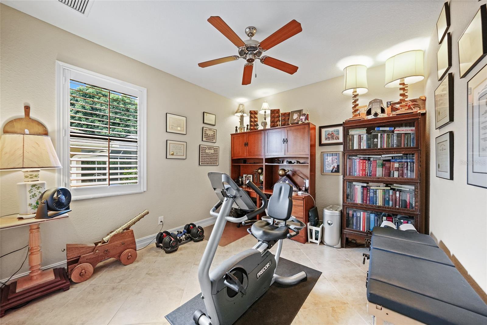 Image 32 of 40 For 2517 Rio Grande Drive