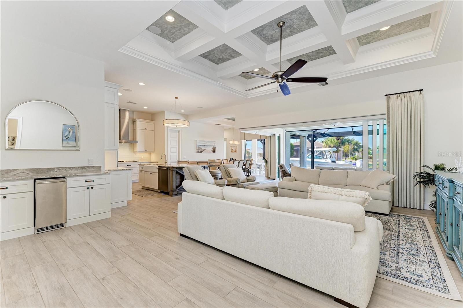 Image 10 of 64 For 2410 Marion Avenue