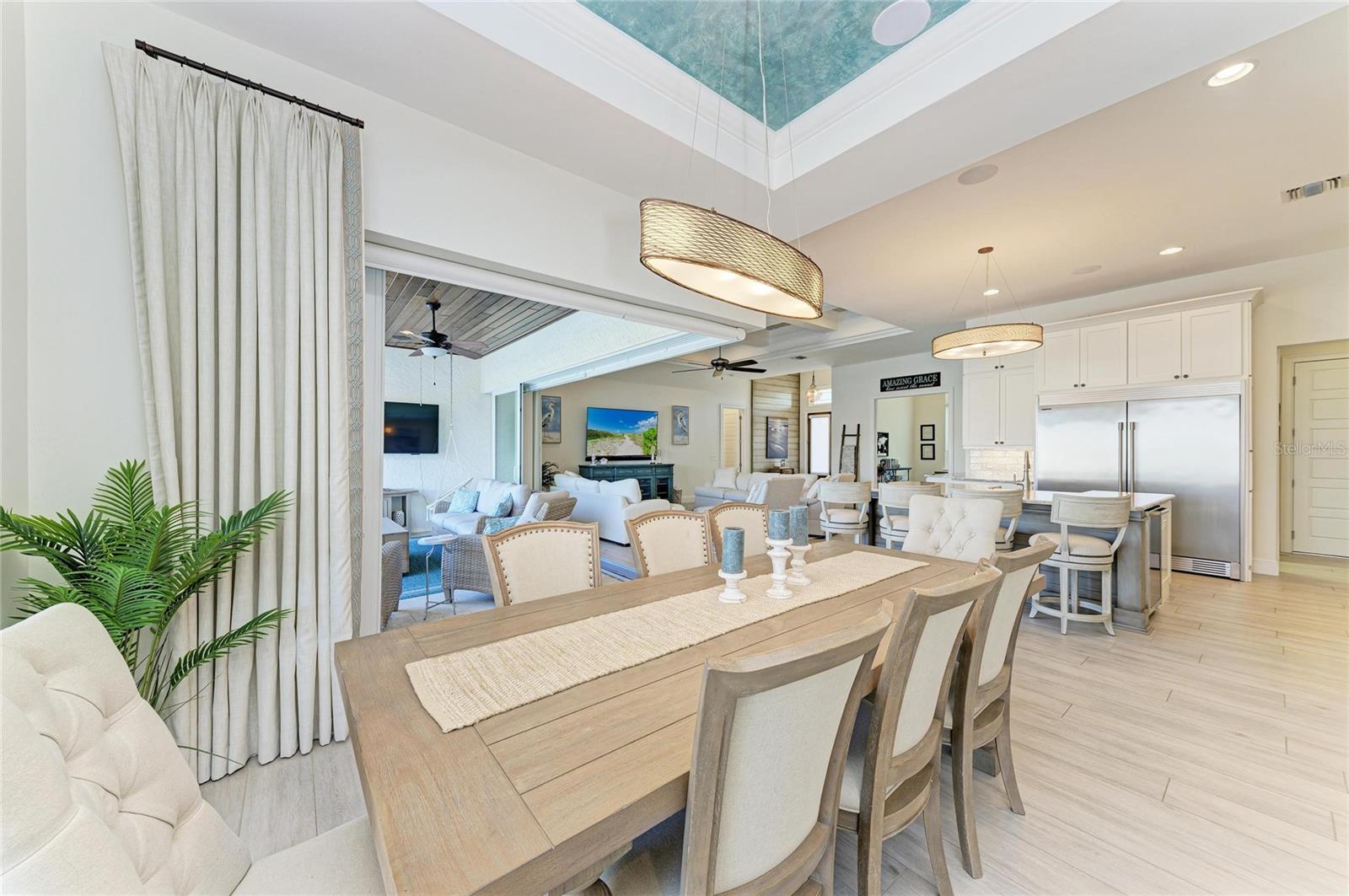 Image 25 of 64 For 2410 Marion Avenue