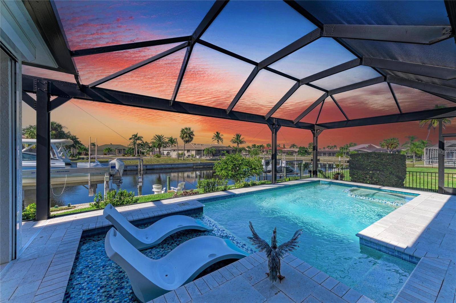 Image 4 of 64 For 2410 Marion Avenue