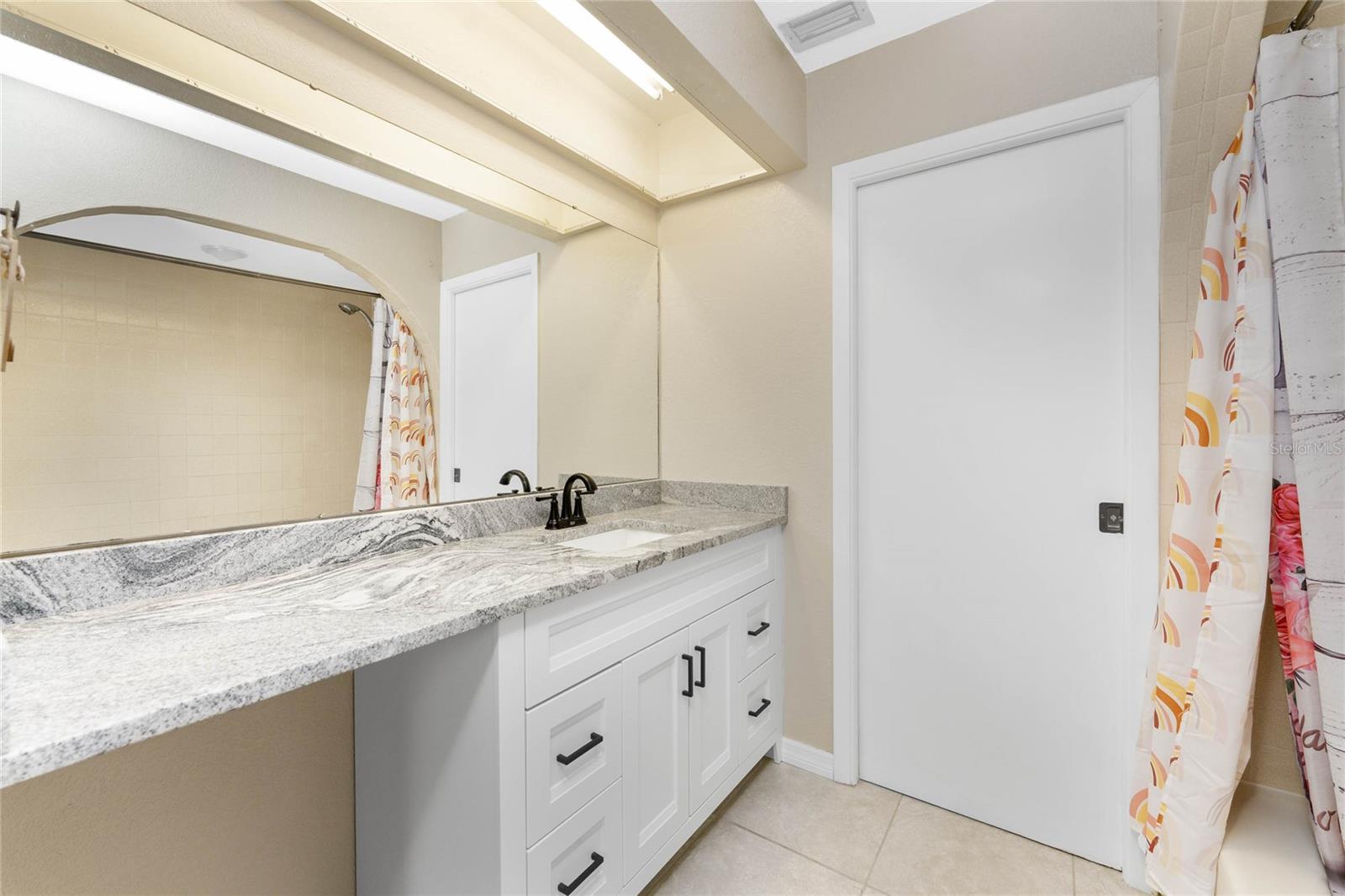 Image 32 of 63 For 3099 Pellam Boulevard