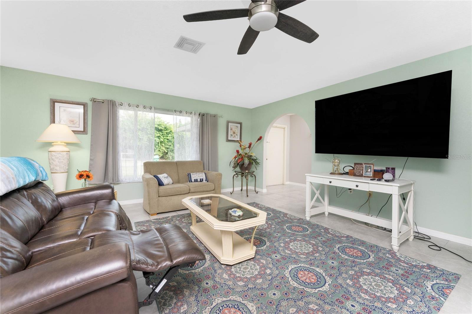 Image 7 of 63 For 3099 Pellam Boulevard