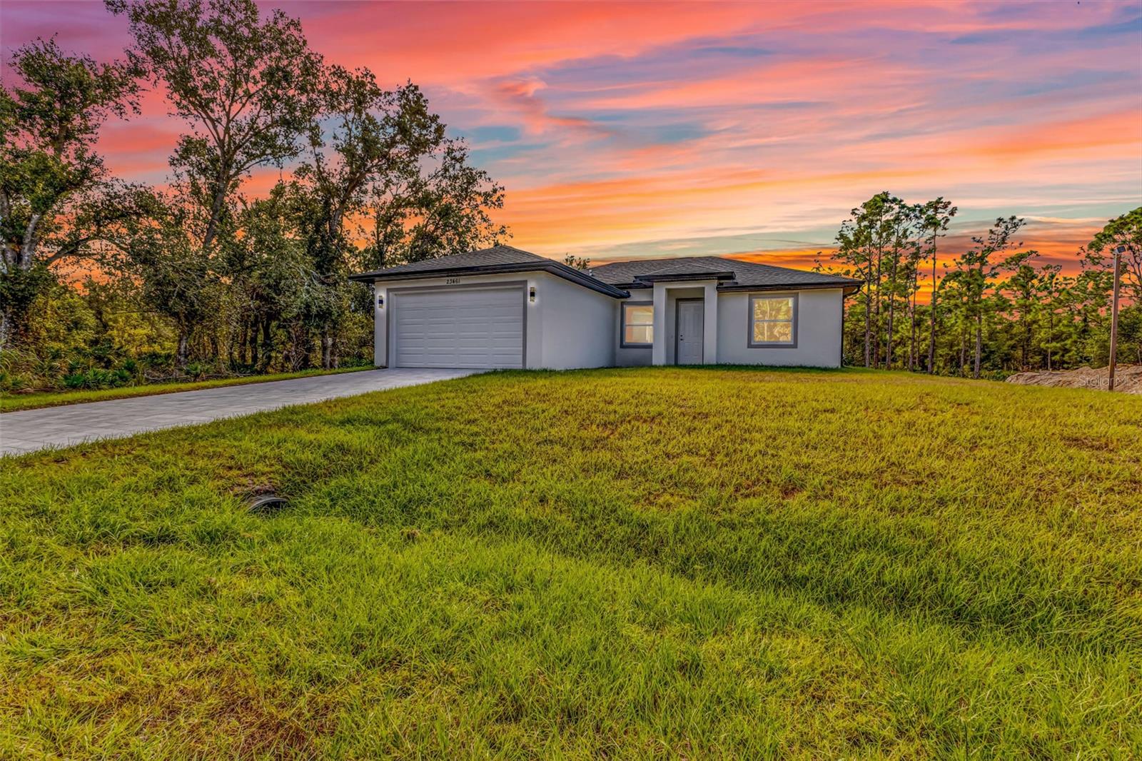 Image 3 of 45 For 23461 Winthrob Avenue