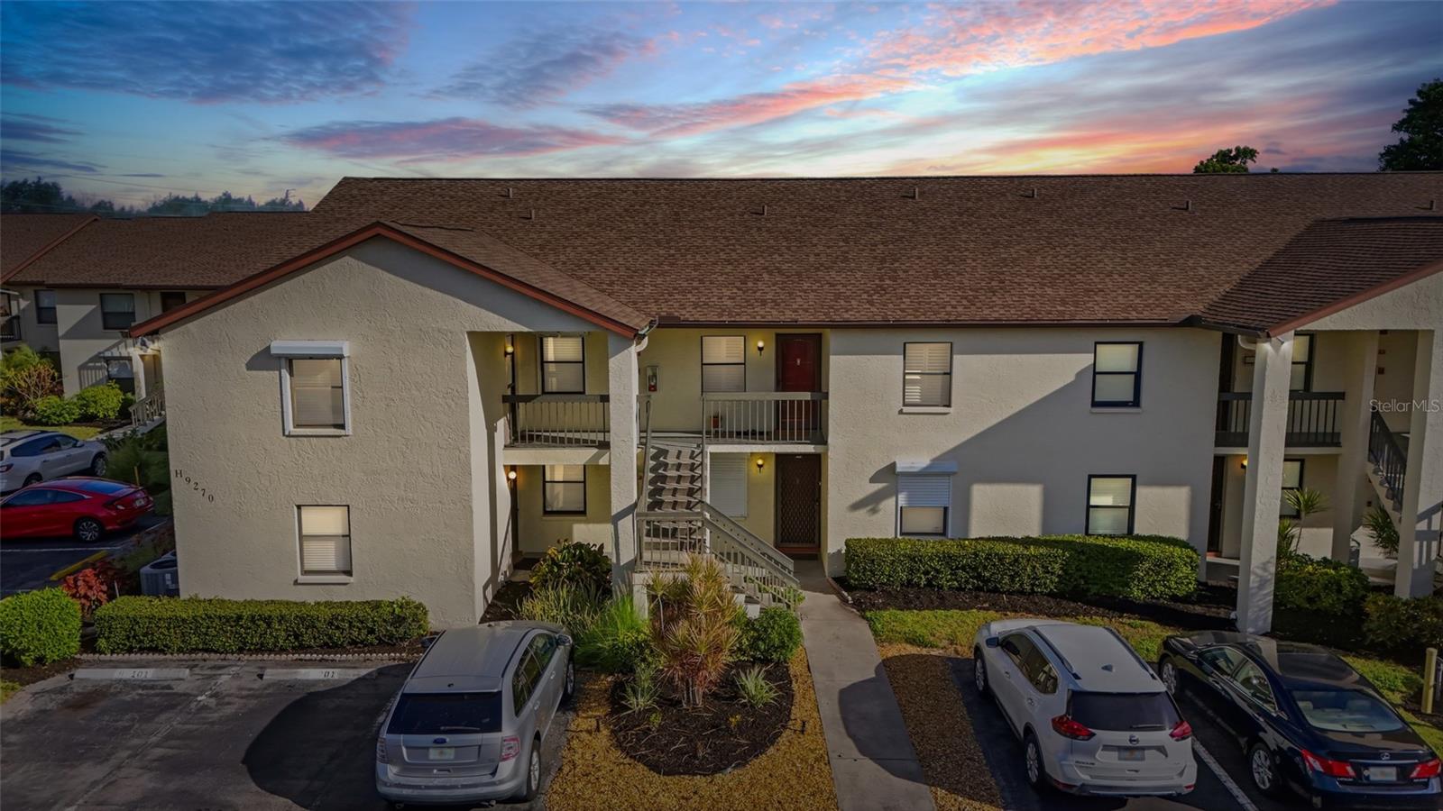 Image 2 of 47 For 9270 Lake Park Drive 201