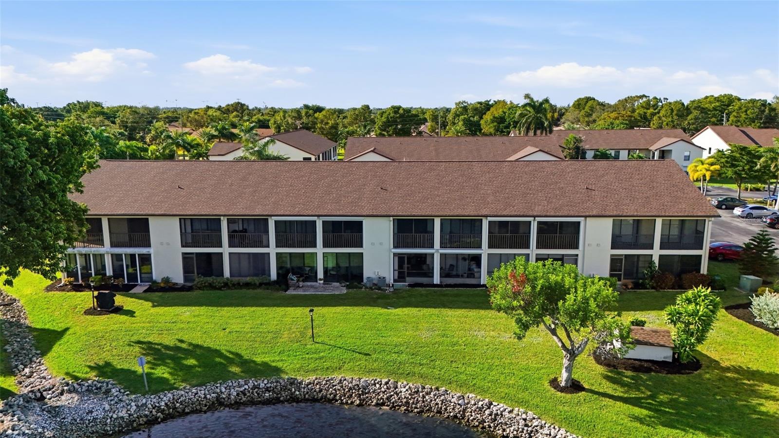 Image 39 of 47 For 9270 Lake Park Drive 201