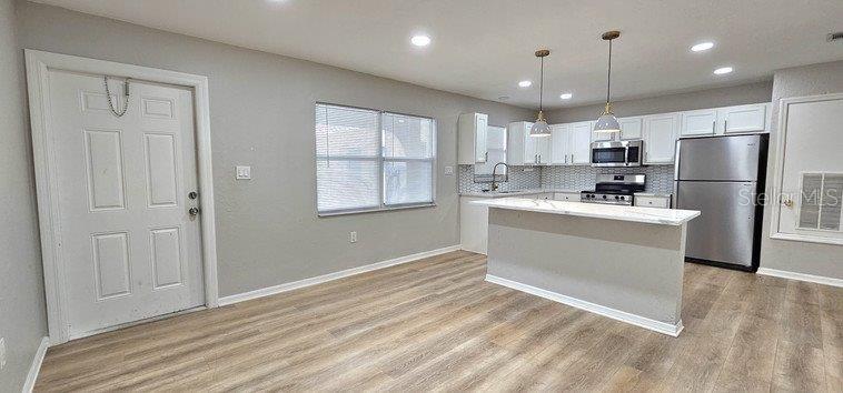 Image 18 of 34 For 4387 Sibley Bay Street S-c